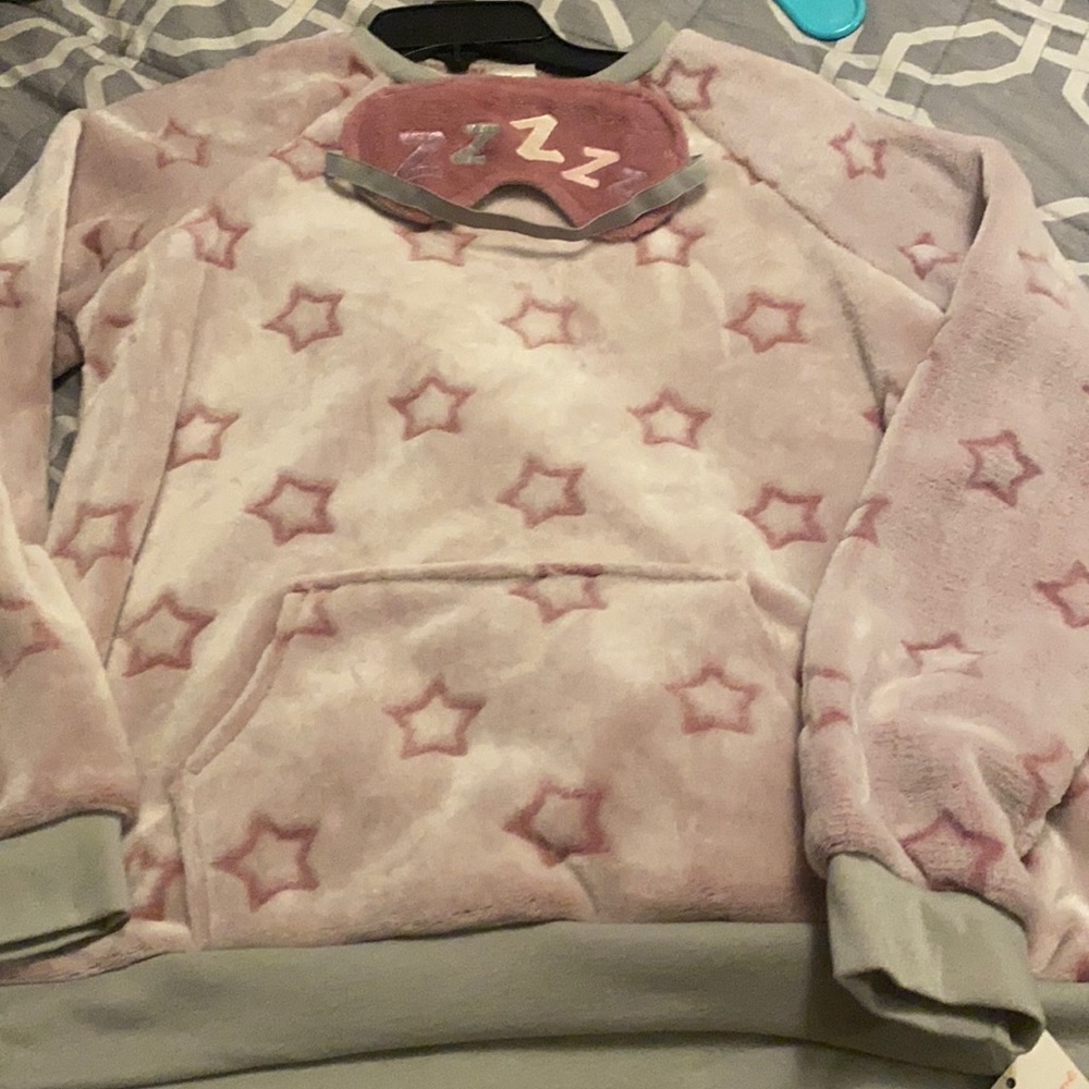 Soft pijama sweater and pants set